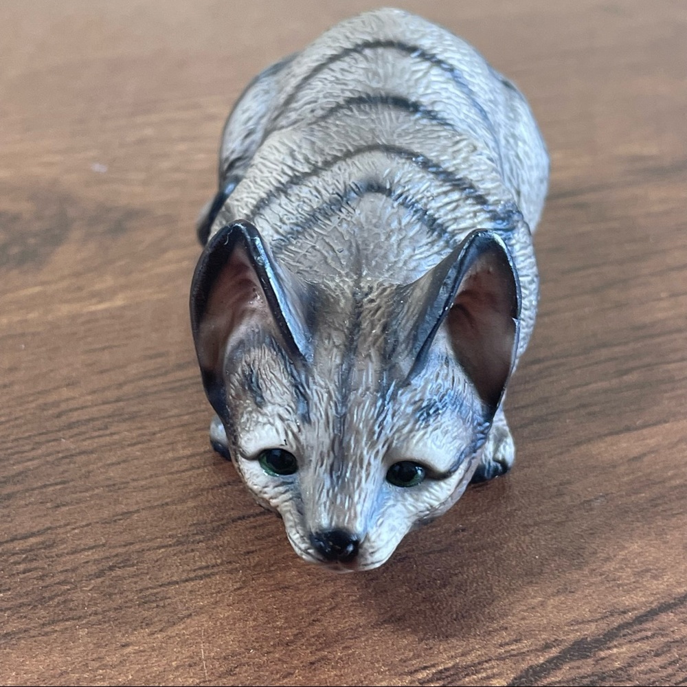 Vintage Harvey Knox Tabby Cat Figurine Ready to Pounce
